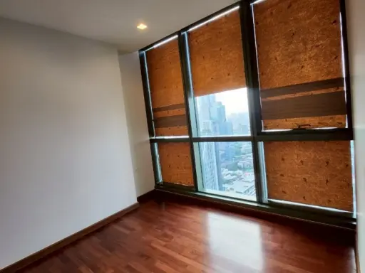 For sale: Wish Signature Midtown Siam, 43rd floor, City view with private elevator. Don't miss out on this great deal. images