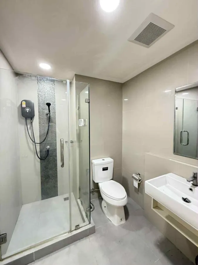 For sale or rent: Happy Condo Donmuang The Terminal, fully furnished and ready to move in. Completely furnished and ready to move in.