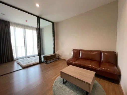 Condo for sale, The Tree Rio Bang O Station, 38th floor, river view, near MRT Bang O, convenient to travel, don't miss it!