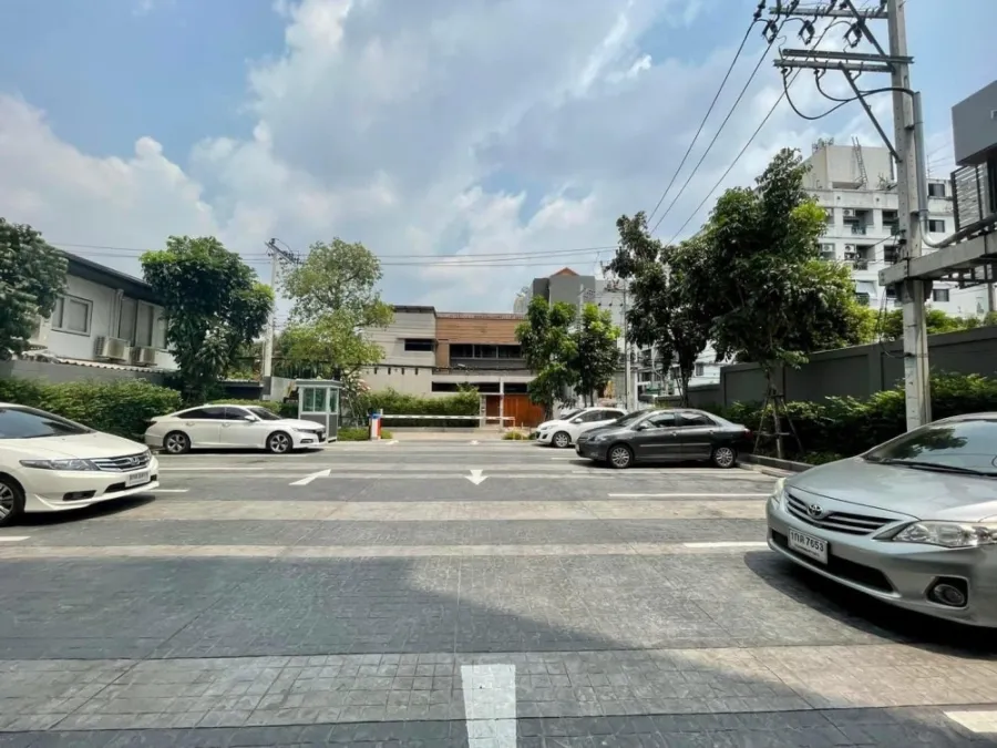 ปล่อยเช่า ฟีล คอนโด ลาดพร้าว 33 ห้องแต่งเรียบง่าย น่าอยู่ เฟอร์นิเจอร์เกรดดี อย่ามัวแต่มองจองเลย