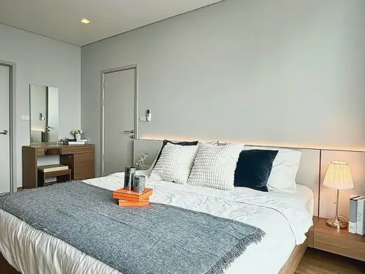 For sale: Le Luxe Condominium, large room, divided into proportions, suitable for use, high floor, open view, must book.