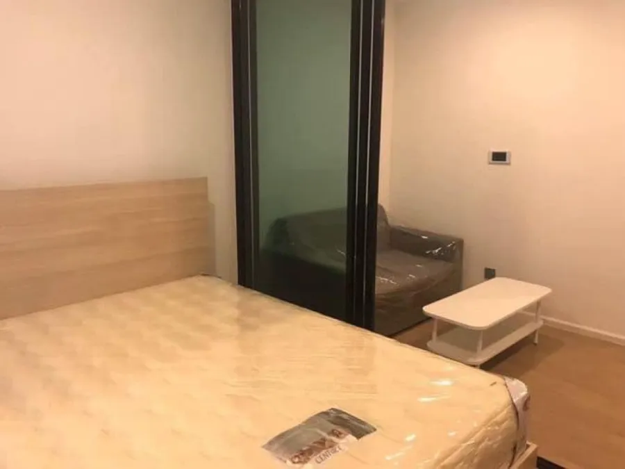Sell Wynn Ladprao-Chokchai 4, Rim room, quiet, private Furniture is ready to move in. Book now.