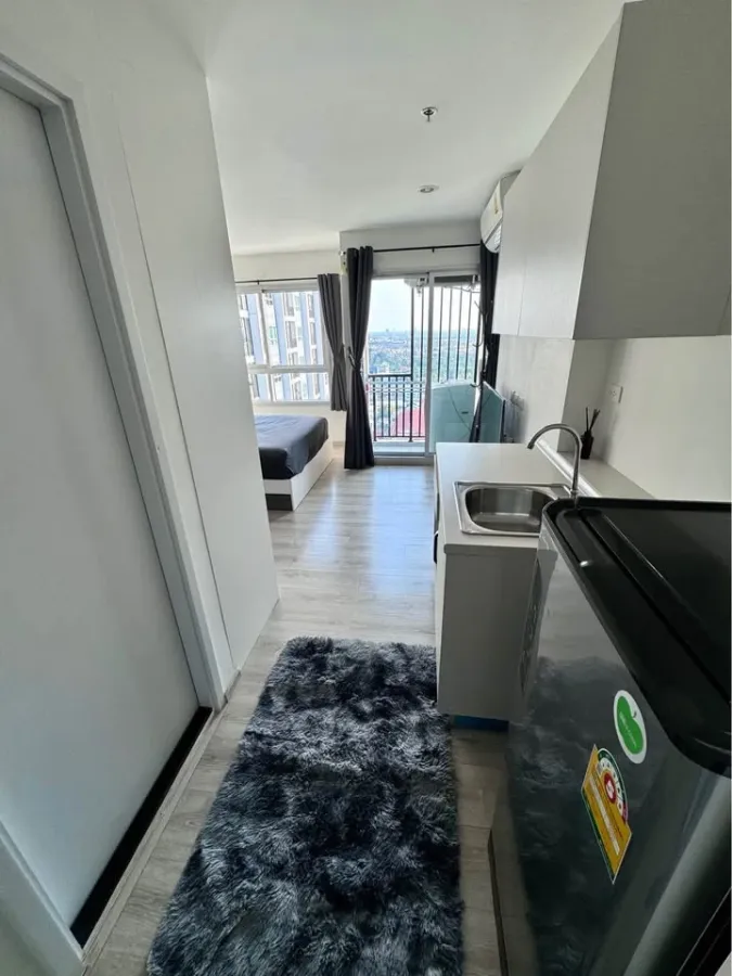 For rent: Chewathai Phetkasem 27, 20th floor, pool and city view, fully furnished. Book now!