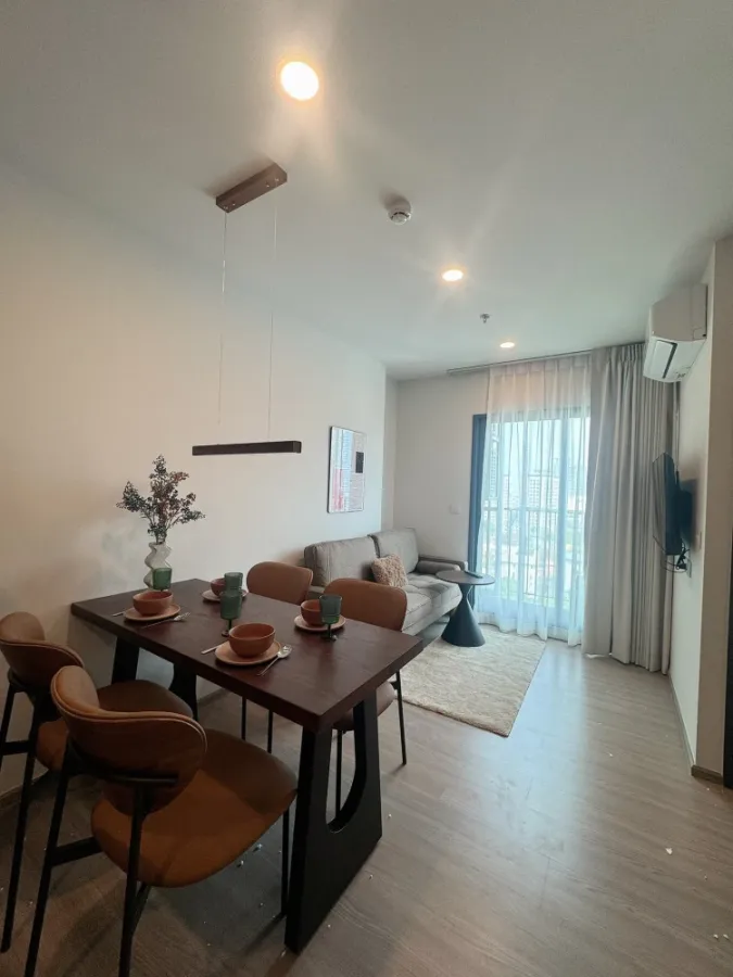 ให้เช่า Aspire Sukhumvit - Rama 4 2 ห้องนอน เฟอร์นิเจอร์บิ้วอินอย่างดี วิวเมืองสวย ไม่บล็อค จองด่วน
