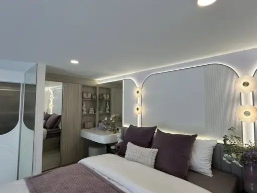 ขายดาวน์ Origin Place Ramkhamhaeng 153 1 ห้องนอน ในทำเลดี วิวเมืองสวย ไม่บล็อค จองด่วน images