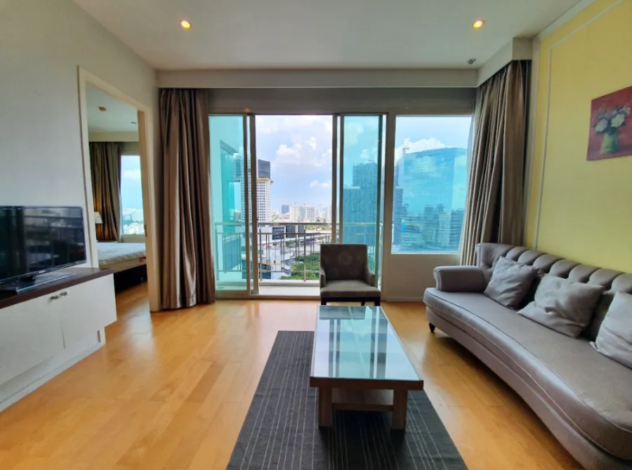 Condo for rent, Wind Ratchayothin, beautifully decorated room. Comes with complete amenities, don't miss it.