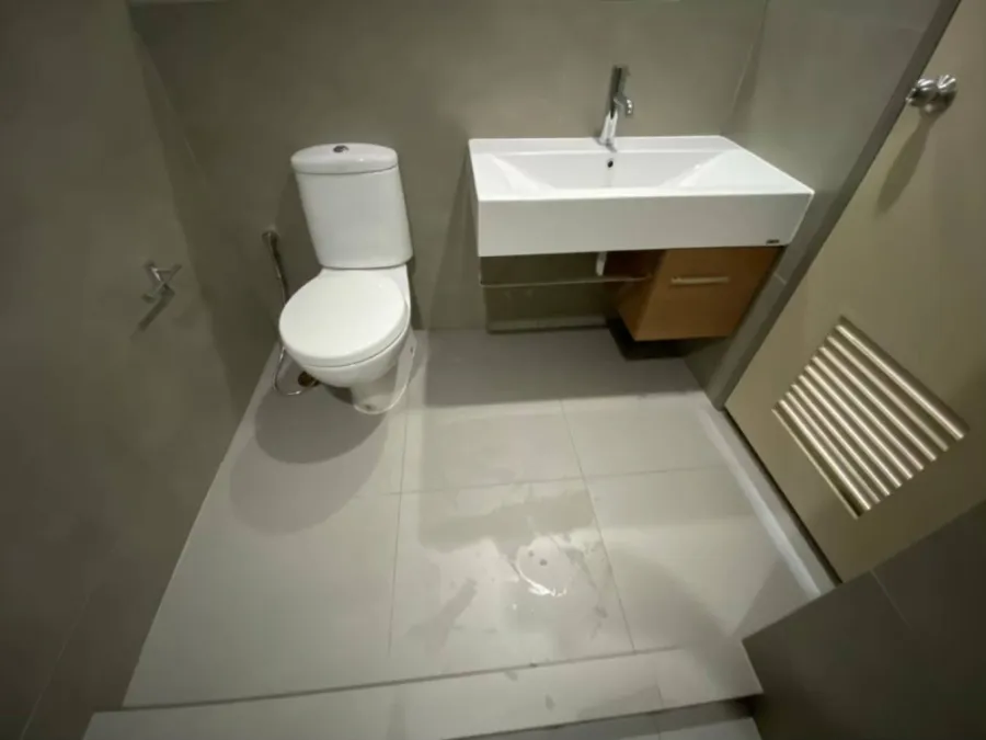 Condo for sale, Grene Chaengwattana, fully furnished, livable, east facing, cute price, reserve now.