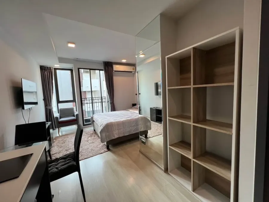 for sale / rent Venio Sukhumvit 10 Near the Skytrain Terminal 21 shopping mall, good location in the heart of the city, don't miss it!
