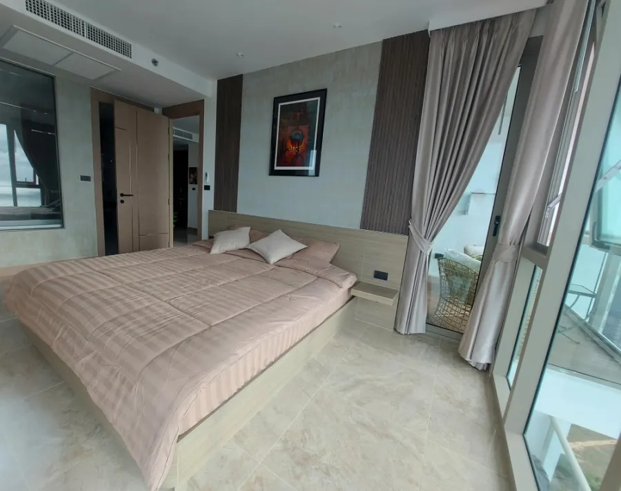 For rent Riviera Ocean Drive ห้องแต่ง built-in อย่างดี ชั้น 41 วิวทะเลสุดปัง อย่ารอช้า รีบจองด่วน