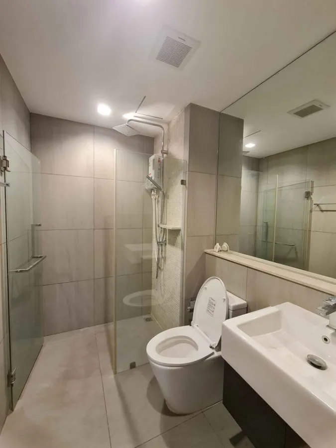 Condo for rent, The Politan Rive, separate room, fully furnished, high view, reserve now, hurry!