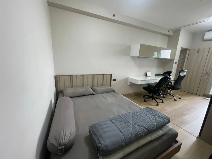 For sale or rent: Supalai Park Ratchapruek-Phetkasem, 29th floor, pool view, fully furnished, nice to live in, reserve now, urgent!
