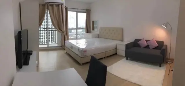 ให้เช่า Supalai Veranda Rama 9 ห้องนี้อยู่ในโซนสงบ ไม่เคยมีปัญหาข้างห้องเสียงดัง วิวเมือง และสระว่ายน้ำ วิวไม่บล๊อค ห้ามพลาด images