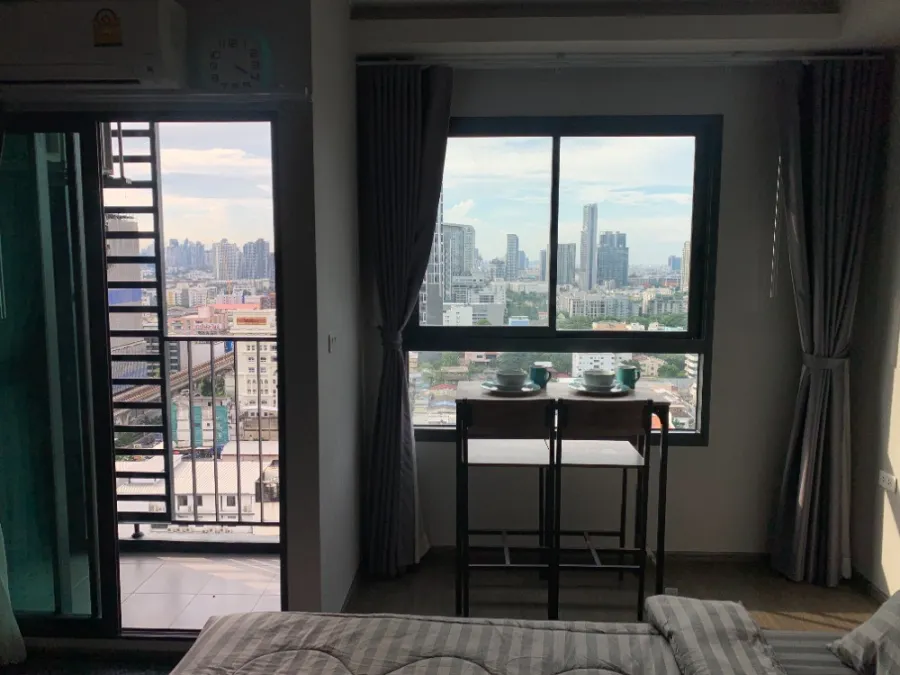 For rent!! Condo Ideo Sukhumvit 93, 19th floor, Building A (corner room), fully furnished, ready to move in. Don't miss it!!