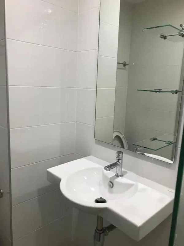 For rent Ideo Wutthakhat ห้องสวย เฟอร์นิเจอร์ครบเครื่องใช้ไฟฟ้าพร้อม กระเป๋าใบเดียวเข้าอยู่ได้เลย