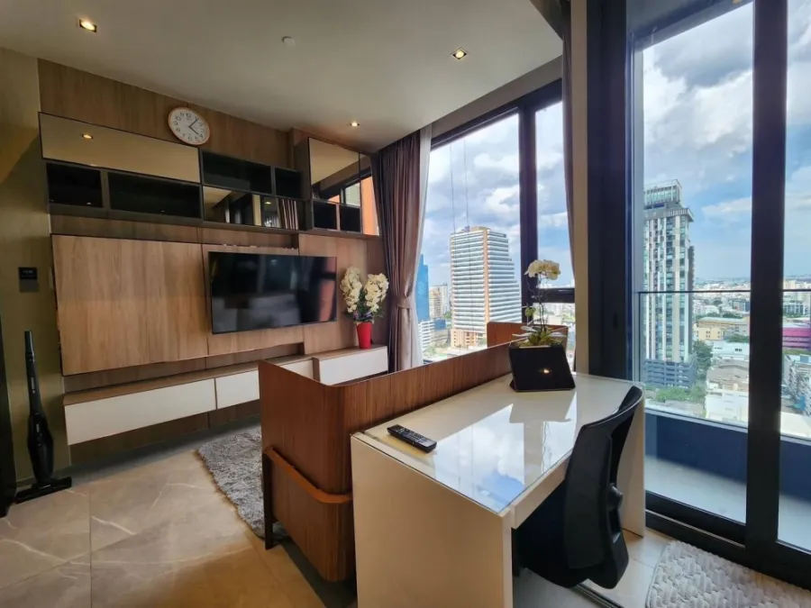 For rent!! Condo Hyde Heritage Thonglor 18th floor, city view, luxury condo, beautiful room, fully furnished, ready to move in, don't miss it!!
