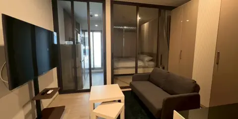 For rent condo Aspire Onnut Station ห้องพร้อมอยู่ เฟอร์ เครื่องใช้ไฟฟ้าครบ มาแต่ตัวเข้าอยู่ได้เลย อย่าพลาด