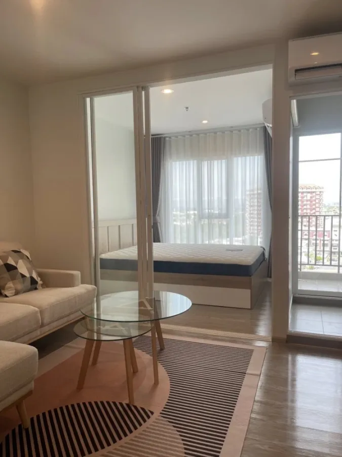 For rent: Regent Home Bangna Condo, nice room, fully furnished, electrical appliances ready. Good like this, hurry and book now.