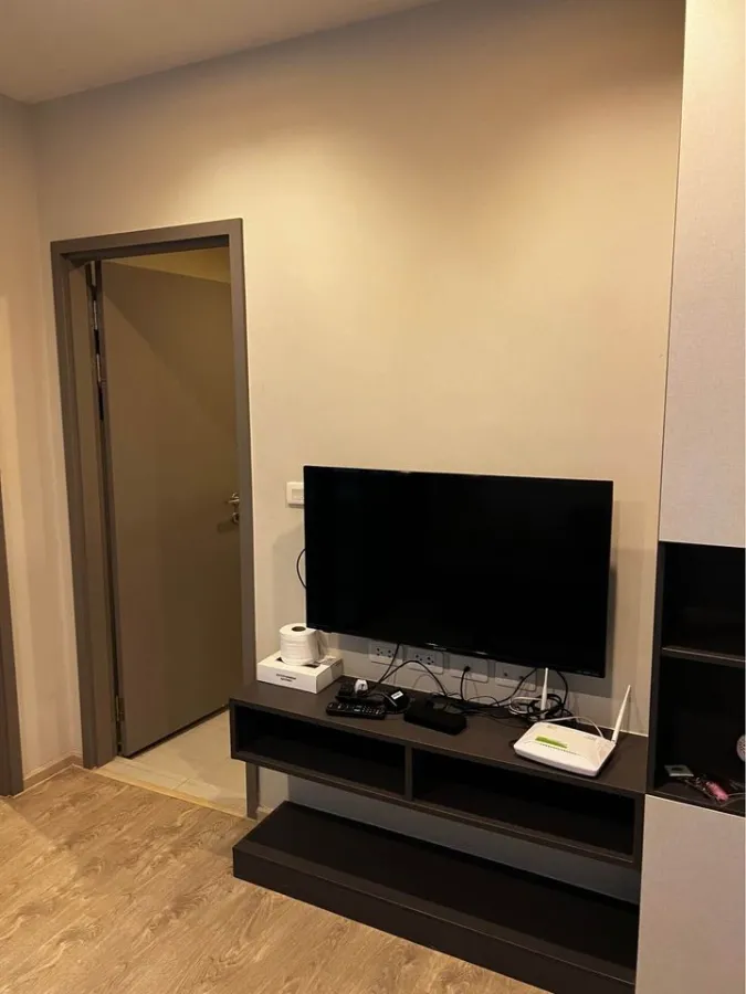 For sale: The Base Pattaya Central (Pattaya Central) fully furnished, balcony with good ventilation and clear view, book now!