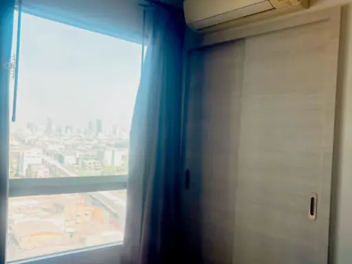 ให้เช่า Lumpini Place Suksawat - Rama 2 ห้องชั้นสูง เฟอร์พร้อม ราคาสบายกระเป๋า รีบจองเลย