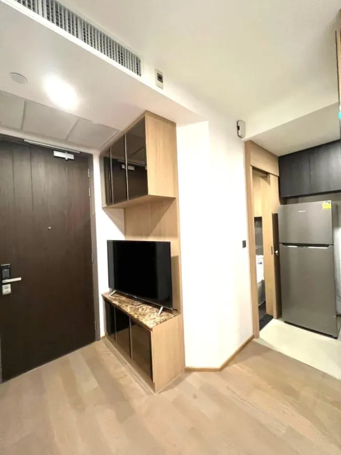 For rent, Ashton chula-silom, 32nd floor, beautiful view, well built in, fully furnished. Book now