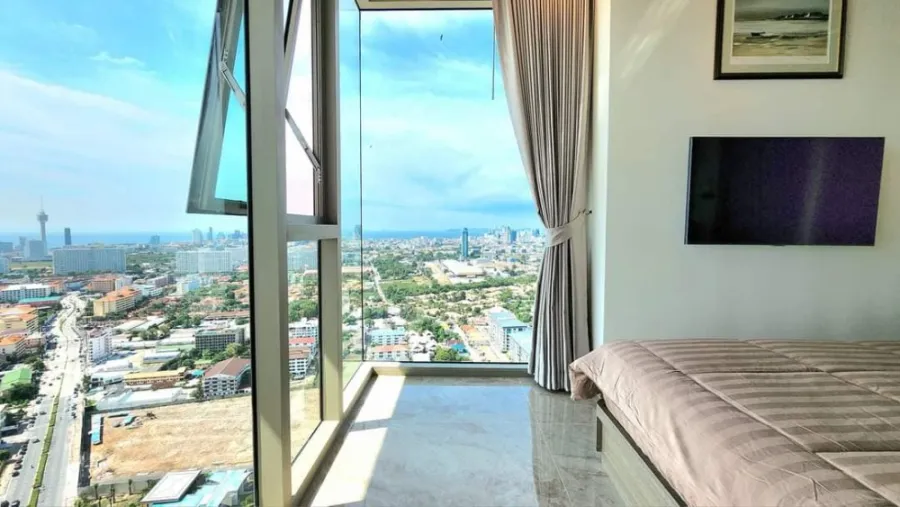 For rent Riviera Ocean Drive ห้องแต่ง built-in อย่างดี ชั้น 41 วิวทะเลสุดปัง อย่ารอช้า รีบจองด่วน