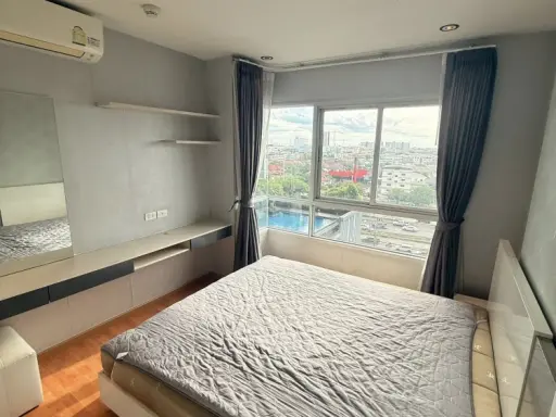 Rooms for rent at The President Petchkasem-Bangkhae. Nice rooms, fully furnished, and affordable prices. Book now!