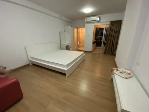 For rent Supalai Park Ratchaphruek-Phetkasem, good room, beautiful city view. easy travel If you don't book, you will regret it.