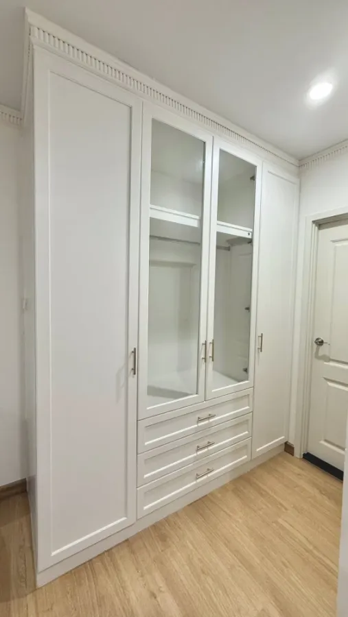 For rent: Supalai Wellington II, 1 bedroom, 1 bathroom, spacious living area, fully furnished. Book now!
