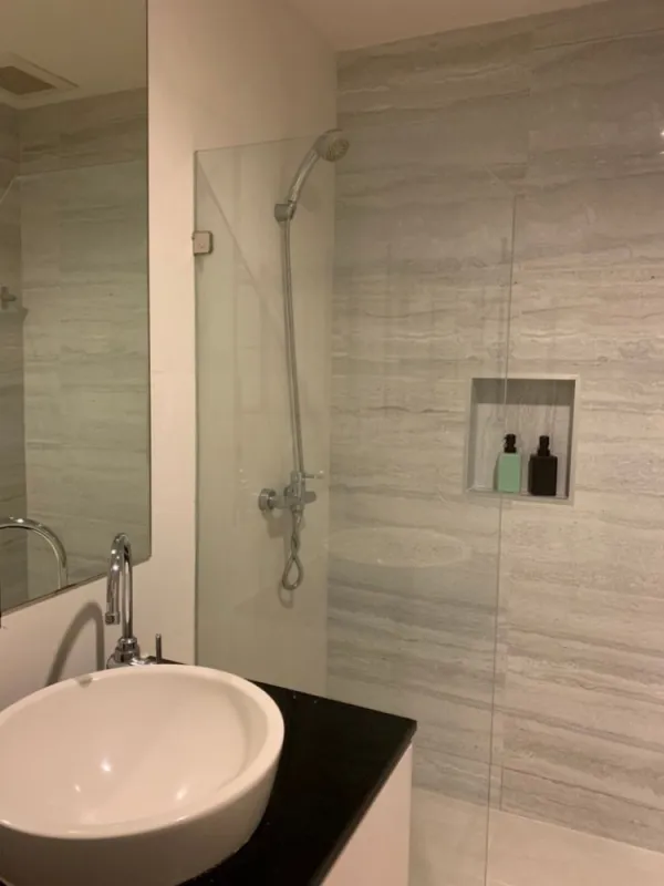 ให้เช่า คอนโด โนเบิล ไลท์ ห้อง Renovate ใหม่ สวย สะอาด น่าเป็นเจ้าของ ไม่จอง ไม่ได้แล้ว !!