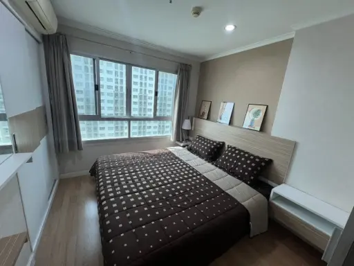 For rent, Lumpini Park Pinklao, 22nd floor, beautiful room, perfectly decorated, very livable. Hurry and reserve now, don't miss it.
