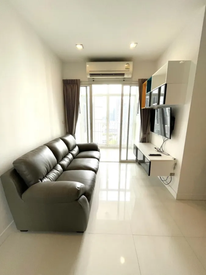 Condo for rent, Ideo verve Sukhumvit, fully furnished room, fully furnished, very high view, book now.