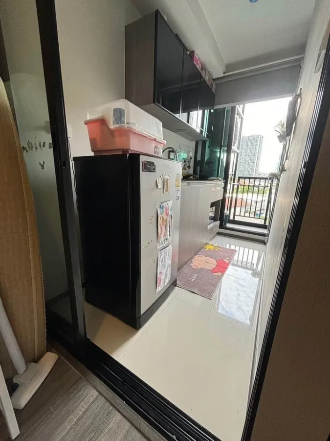 For sale: The Origin Lat Phrao 15, high ceiling, 6th floor, very chill swimming pool view, very beautiful room number, interested, reserve now!
