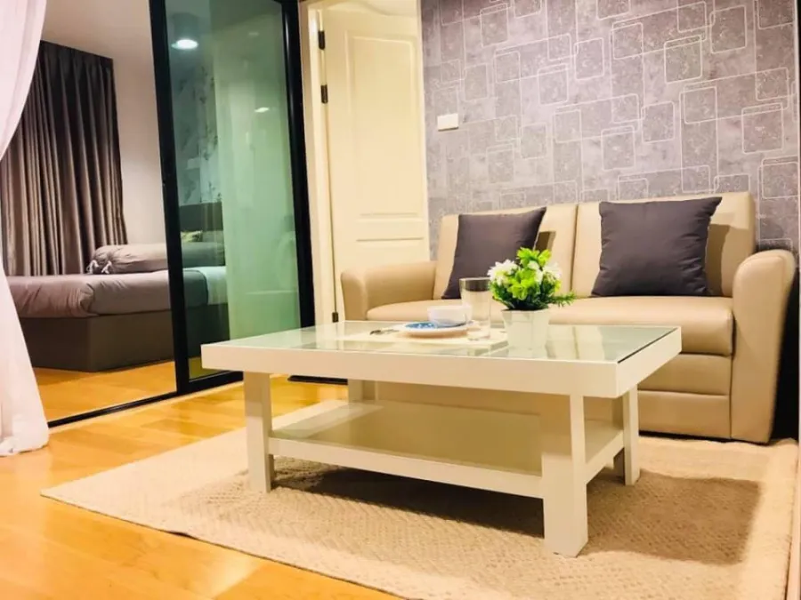 ให้เช่า แบงค์คอก เฟ ลิซ กรุงธนบุรี ห้องกว้าง ตกแต่งสไตล์Modern กั้นแยกห้องครัวเป็นสัดส่วน จองด่วนๆ