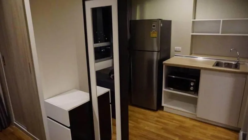 For rent Lumpini Park Petchkasem 98 furniture and electrical appliances. Ready to move in, book now