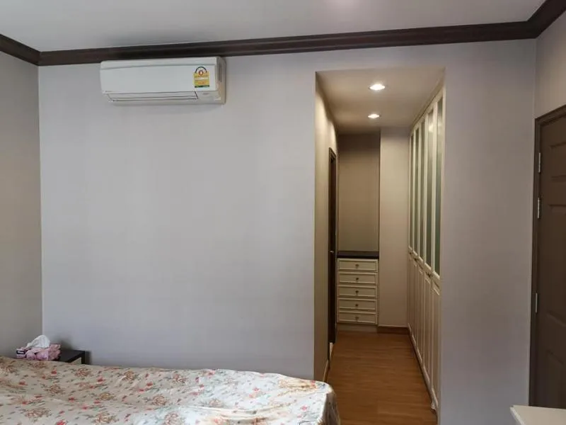 Condo for sale/rent, The Reserve Kasemsan 3, 2 bedrooms, 2 bathrooms, 5th floor, size 68.19 sq.m., beautiful room, corner room