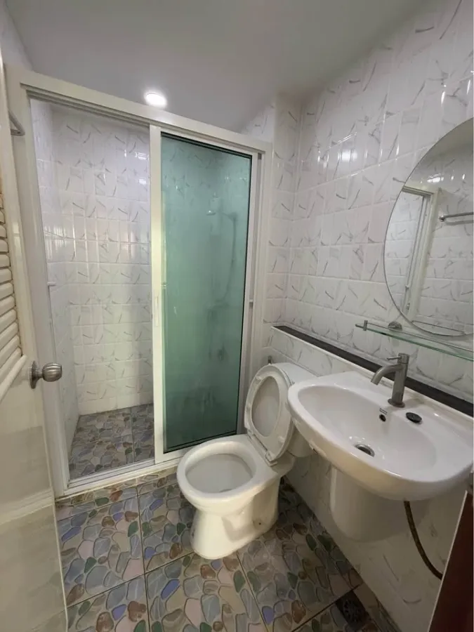 For rent: SJ Residence Bang Waek 63, 8th floor. Great location. Fully furnished. Book now!