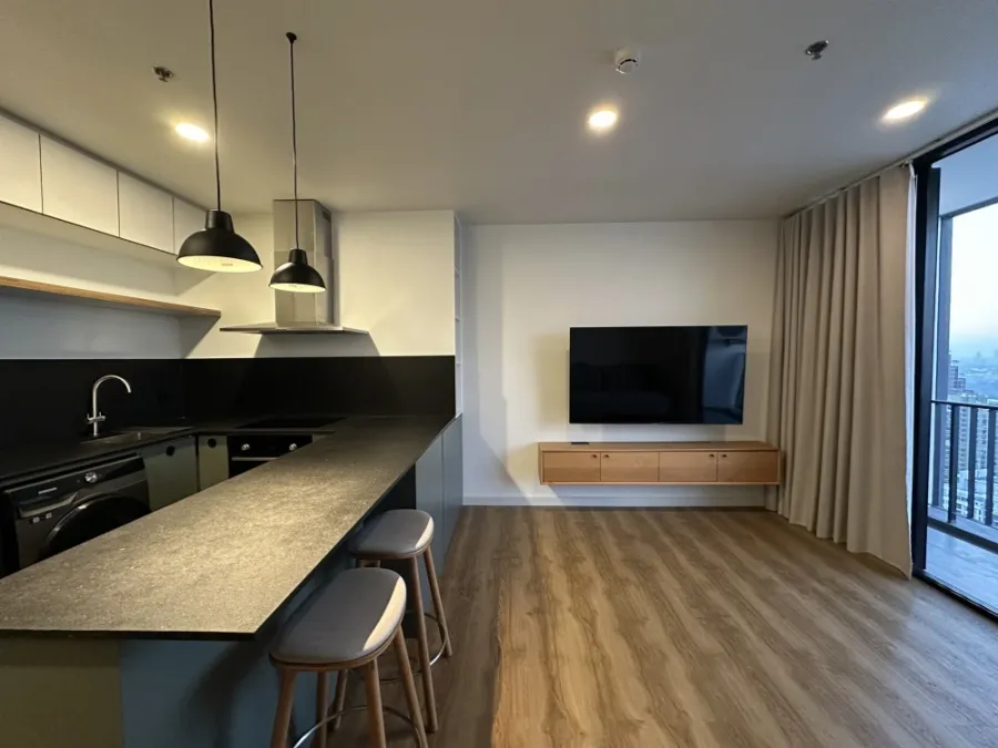 For rent: The Issara Ladprao, 43rd floor, unobstructed north view. Fully furnished with appliances, ready to move in.