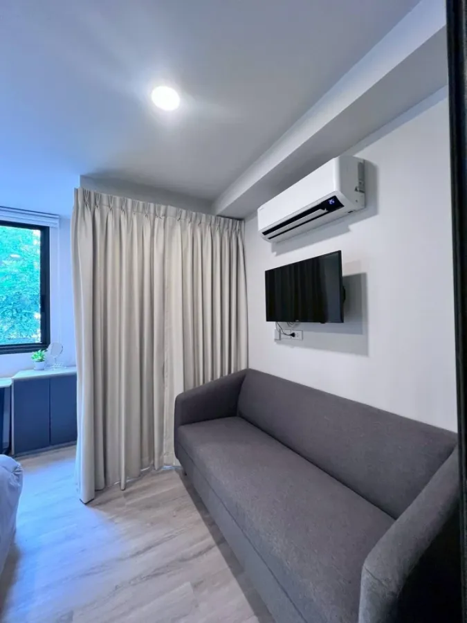 For rent: QUINTARA MHy'GEN RATCHADA - HUAI KHWANG, furnished room, ready to move in, complete here, hurry and reserve now.