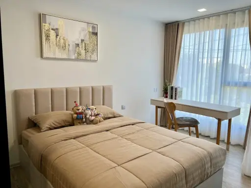 For rent: Kave Seed Kaset, a lovely room with furniture and appliances. Just bring your own. Reserve now before it's too late!