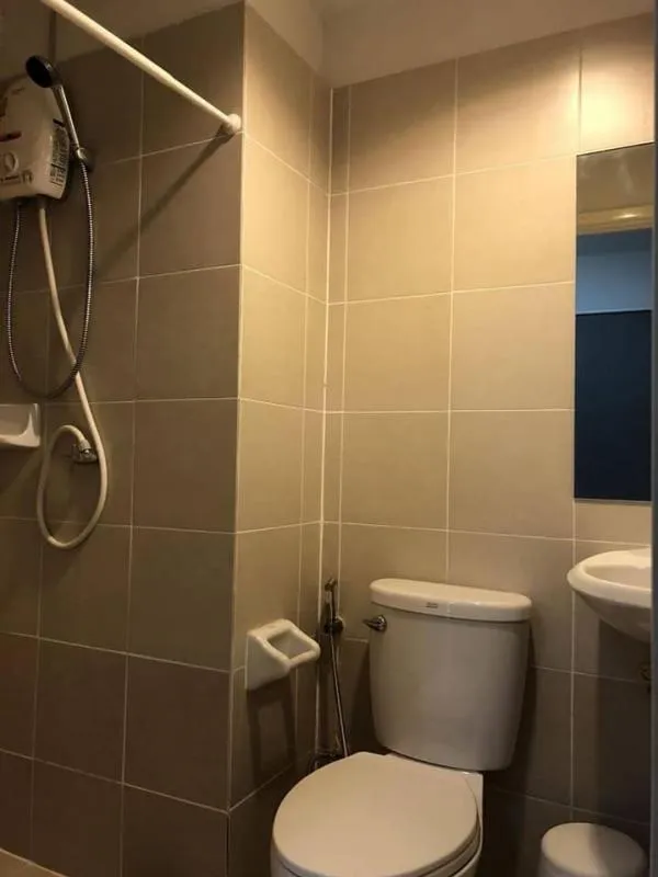 HIT !! For rent, Plum Condo Ladprao 101, clean and tidy room. It's easy to find something to eat. Reserve !!!!
