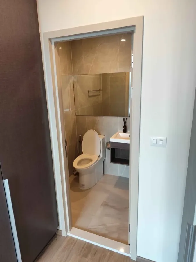 ขายดาวน์ Noble Nue District R9 ตึก R ชั้น 34 สูงมากๆ Fully Furnish ราคานี้ต้องจองเลย