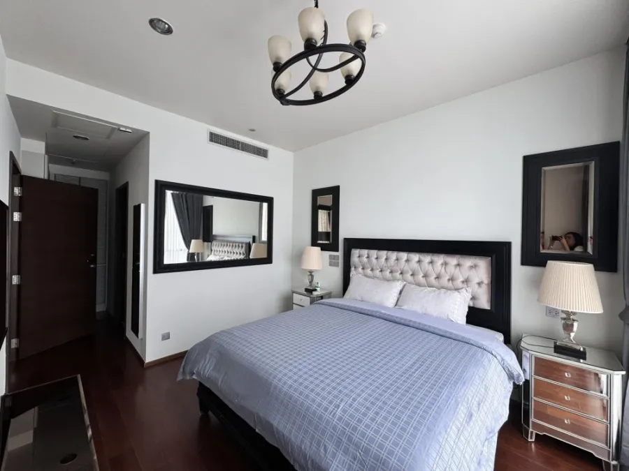 Condo for rent, Quattro by Sansiri, good location, city view, can't miss it, book now!