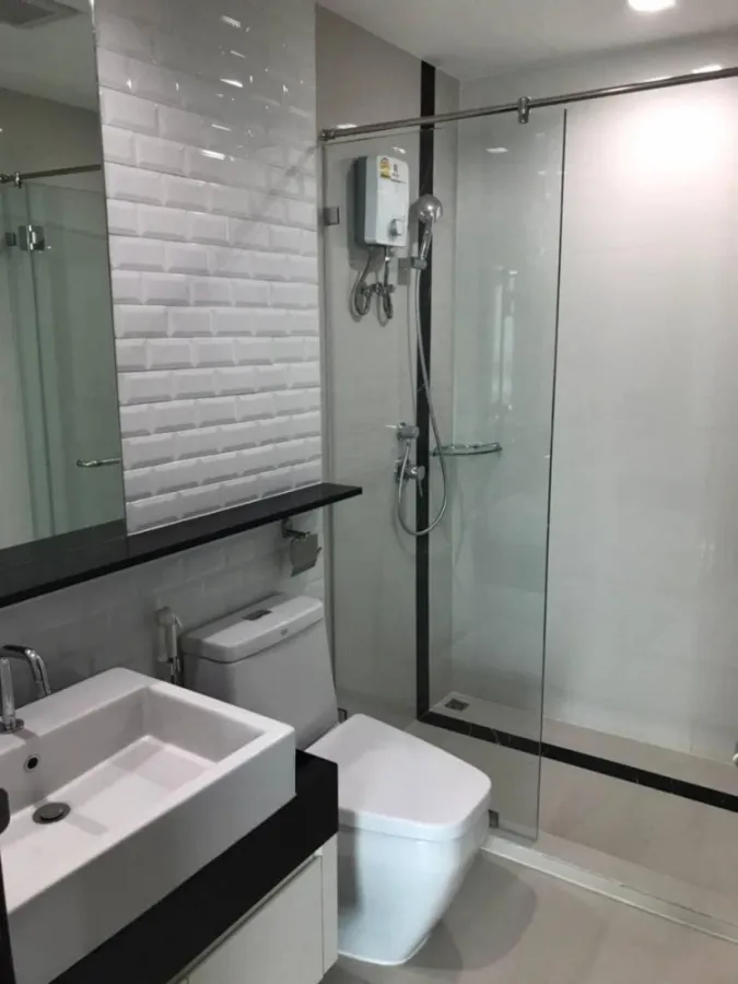 ให้เช่า Wish Signature Midtown Siam ห้องมุมได้ความเป็นส่วนตัว ราคาอย่างโดน รีบมาจองเลย