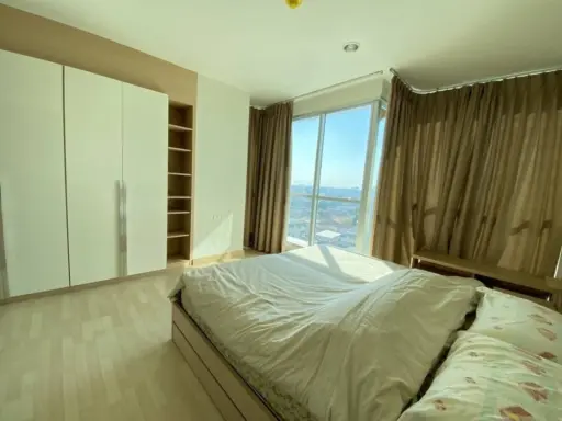 For rent, Rhythm Ratchada, 2 bedrooms, 2 bathrooms, well decorated room, very beautiful view, this price is very worthwhile. Book now.