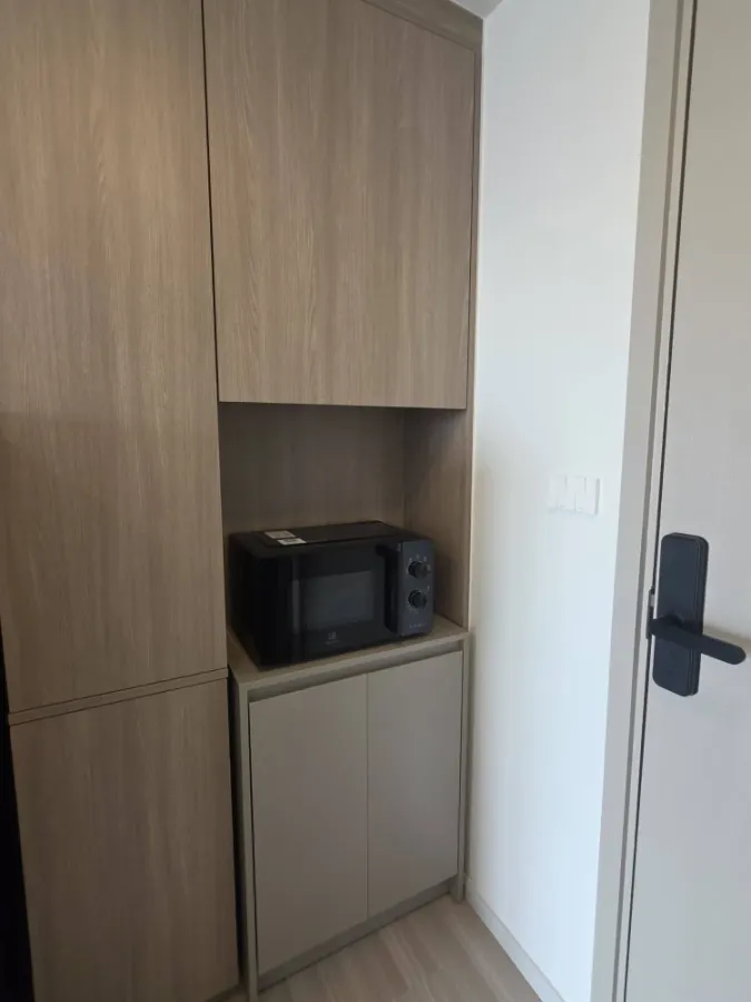 For rent: Quintara MHy’Den Pho Nimit, 23rd floor (very high floor). Fully furnished with appliances, ready to move in.