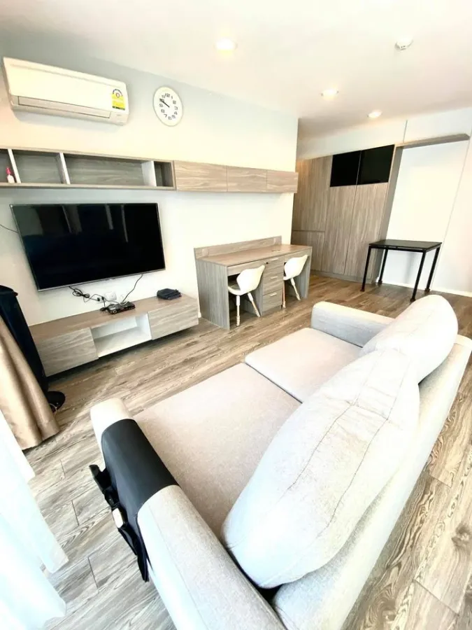 For sale Modiz Ladprao 18, spacious room There is a lot of usable space. with built-in furniture Buy now, don't be late