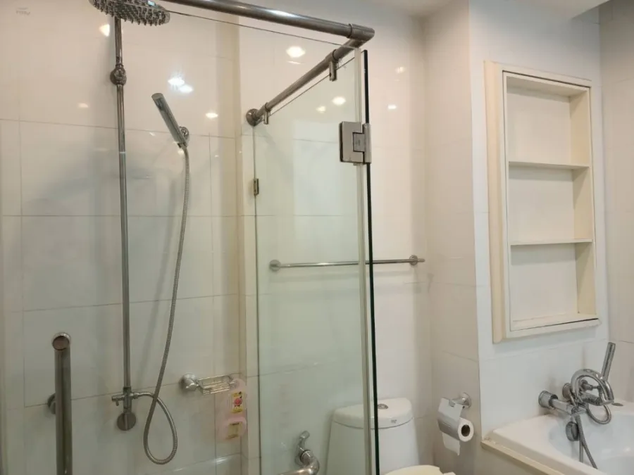 Sell/rent urgently!! Condo Siri Residence Sukhumvit 24, 15th floor, beautiful room, ready to move in, don't miss it, book now!!