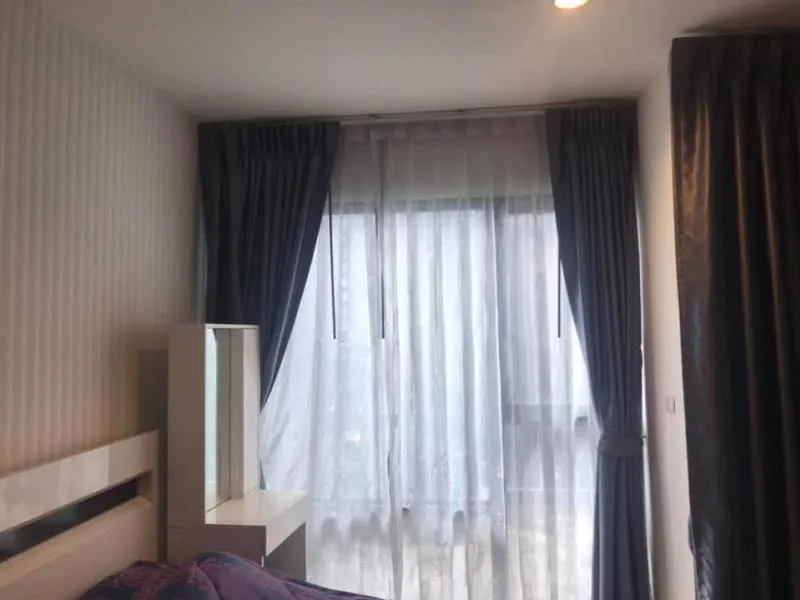 For rent, Rhythm Asoke, condo on a new type of happiness, sleeping, looking at beautiful views, plus a good price.