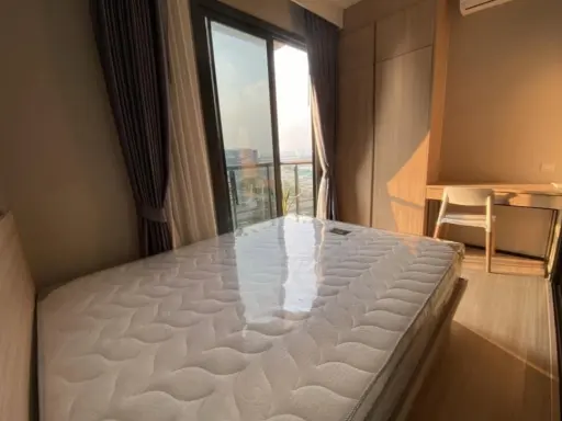 For rent, M Jatujak, 10th floor, BTS view, simple decoration, nice to live in. You can raise animals too. Don't miss it, hurry.