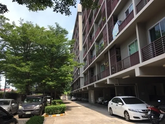 ขาย The Seed สาทร-ตากสิน 1 bedroom 1 bathroom ชั้น 1 มาพร้อมราคาสุดพิเศษ รีบมาจอง